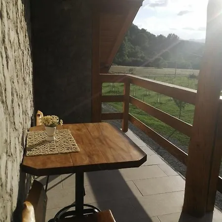 Studenac בית נופש Bihać