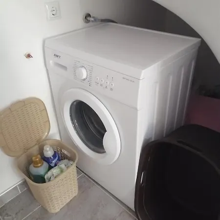 Studenac بيت للعطل