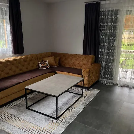 بيت للعطل Studenac بيهاتش